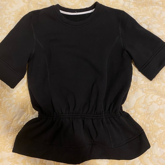 lululemon athletica Tops - Lululemon Peplum Fleece Lined Pullover size 4-6